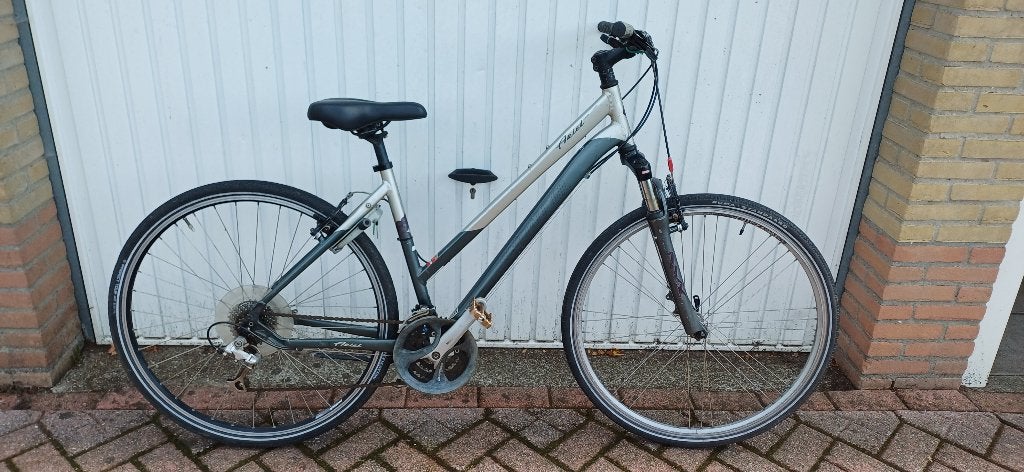 studentenfiets of stationsfiets 28 inch met 21V, 28 inch, Gebruikt, Velgrem, Ophalen