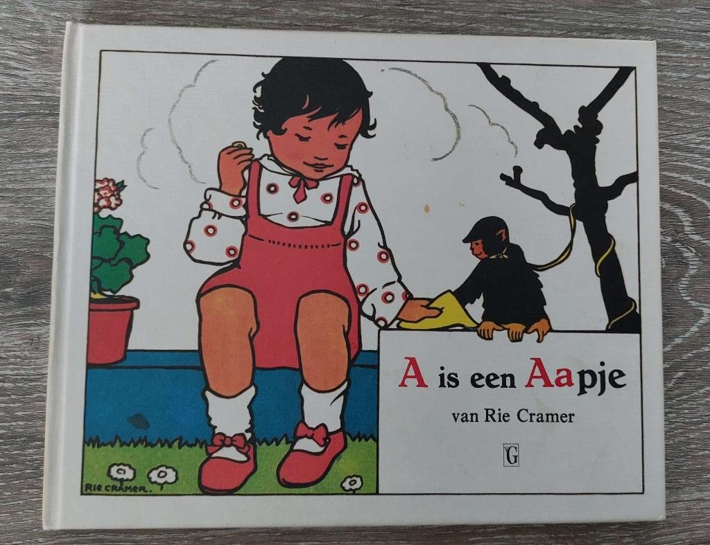 Rie Cramer - A is een Aapje, Boeken, Kinderboeken | Jeugd | onder 10 jaar, Ophalen of Verzenden, Zo goed als nieuw, Rie Cramer