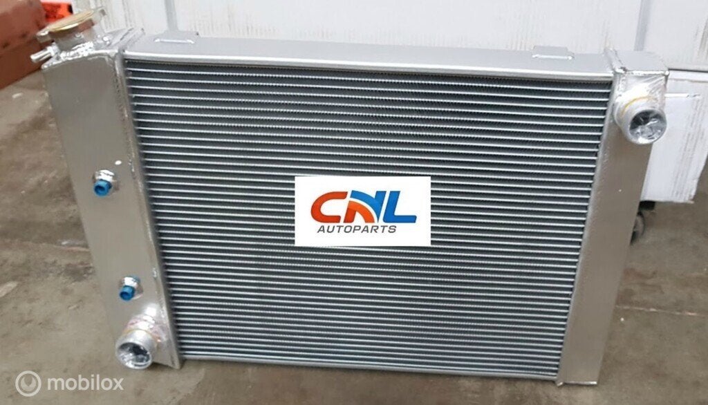 Radiateur Ford Cortina 6-cylinder TC TD TE TF Radiator 72-82, Nieuw, Ophalen of Verzenden