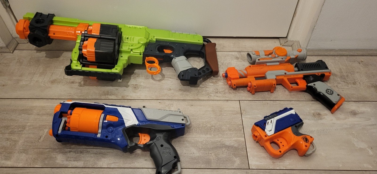 Nerf blasters, Kinderen en Baby's, Speelgoed | Buiten | Actiespeelgoed, Ophalen, Gebruikt