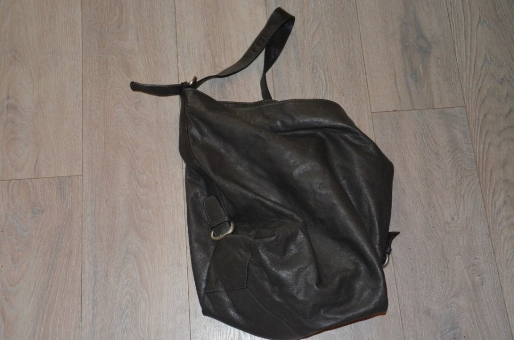 Prachtige nieuwe ruime grijze leren tas lupo 45x45 cm, Sieraden, Tassen en Uiterlijk, Tassen | Damestassen, Ophalen of Verzenden