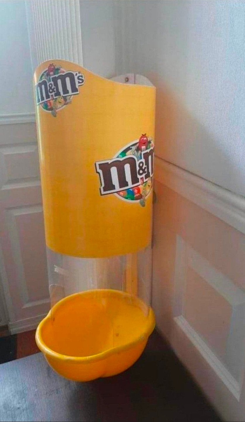 vintage M&M'S winkeldisplay tower dispenser., Ophalen, Gebruikt, Reclamebord