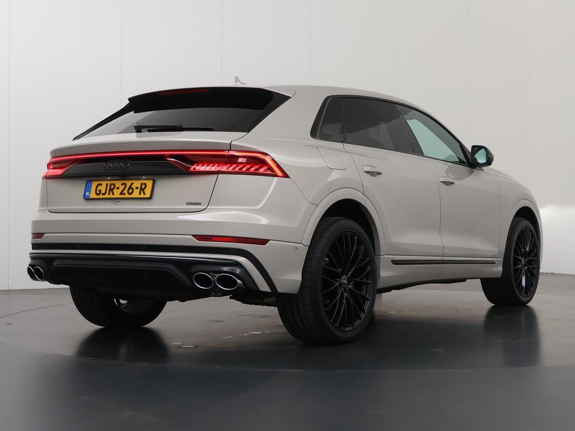 Audi Q8 60 TFSI e quattro Pro Line S Competition | SOH 90% |, Auto's, Automaat, Dealer onderhouden, Gebruikt, 2995 cc