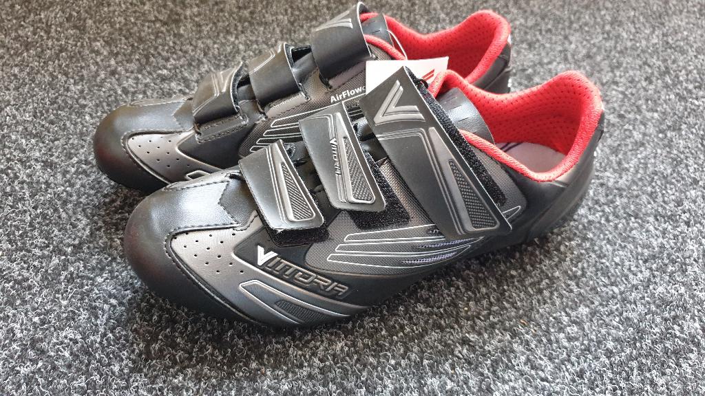Vittoria V-Flash Fietsschoenen Nieuw! Maat 42, Fietsen en Brommers, Fietsaccessoires | Fietskleding, Ophalen, Nieuw, Overige maten