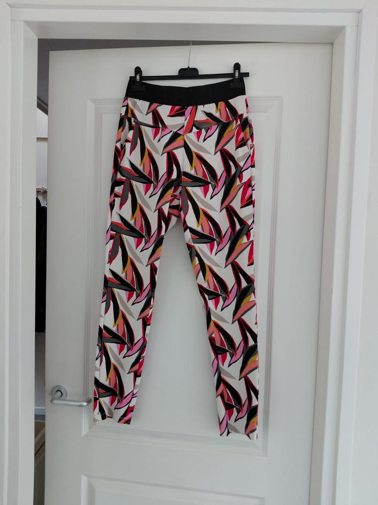 Zoso bewerkte travelstof broek maat s als nieuw, Maat 38/40 (M), Zwart, Ophalen of Verzenden, Zo goed als nieuw