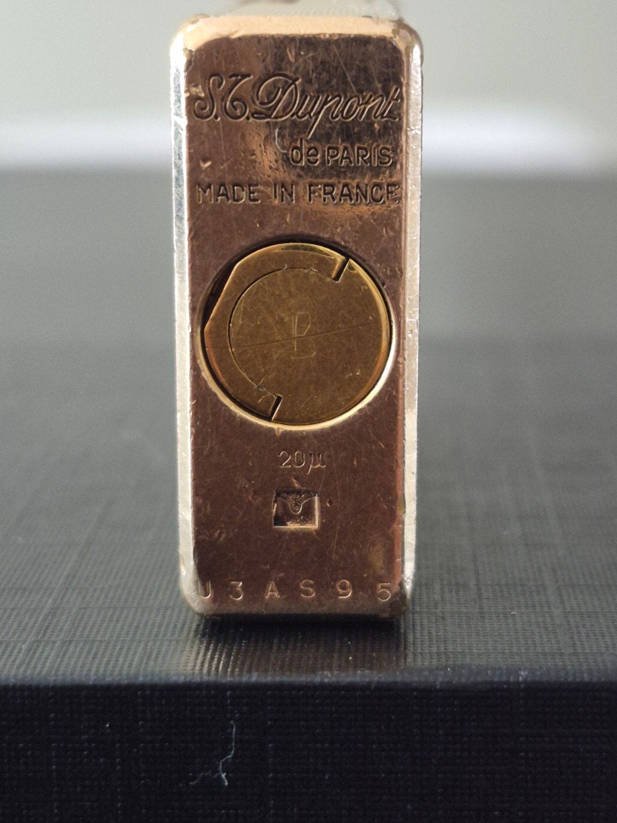 Vintage S.T. Dupont Aansteker - Goudkleurig, Verzamelen, Rookartikelen, Aanstekers en Luciferdoosjes, Ophalen of Verzenden, Gebruikt