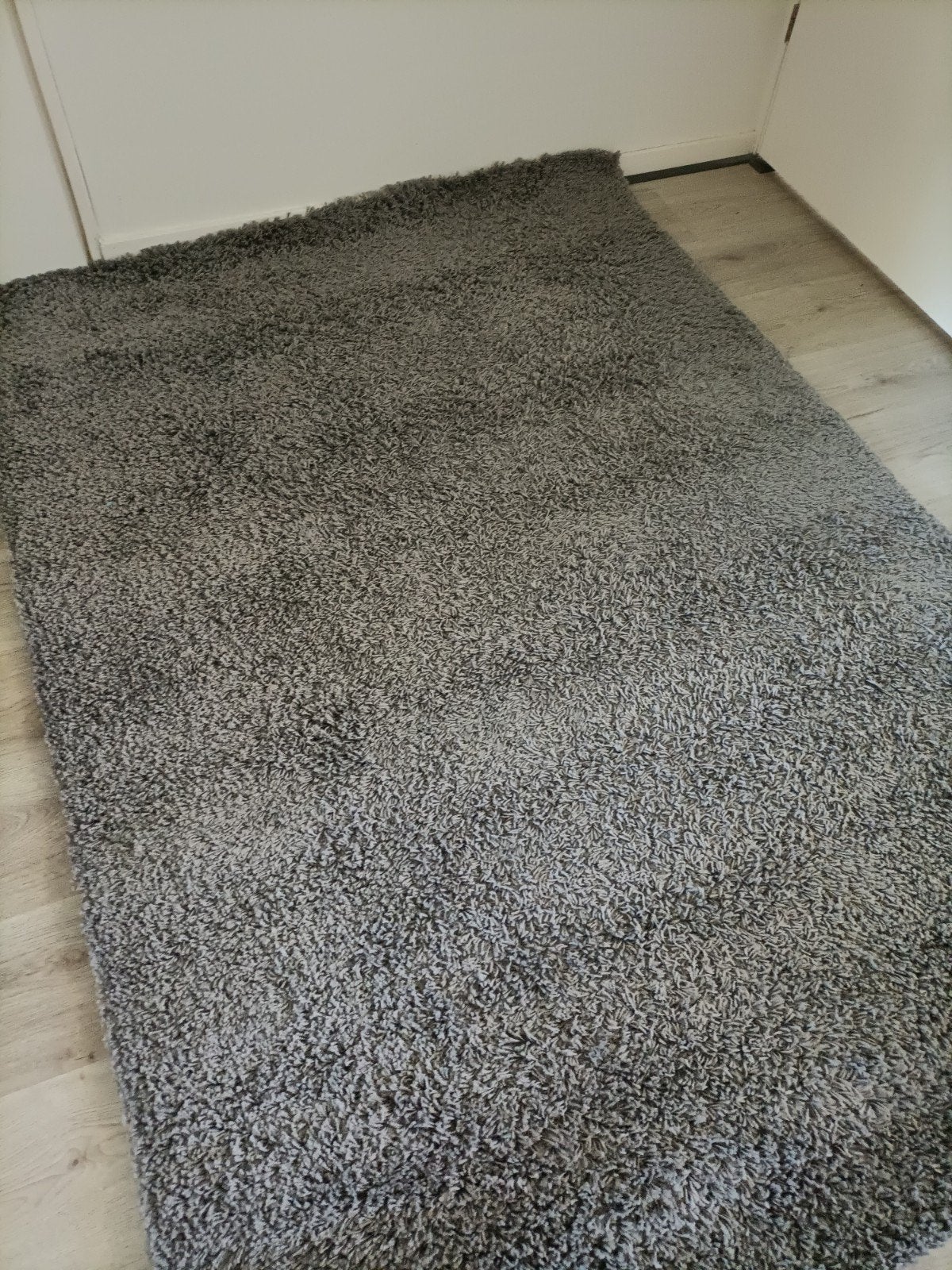 Ikea Hampen hoogpolig vloerkleed - donkergrijs 133x195 cm, Ophalen, Gebruikt, Rechthoekig, 200 cm of meer