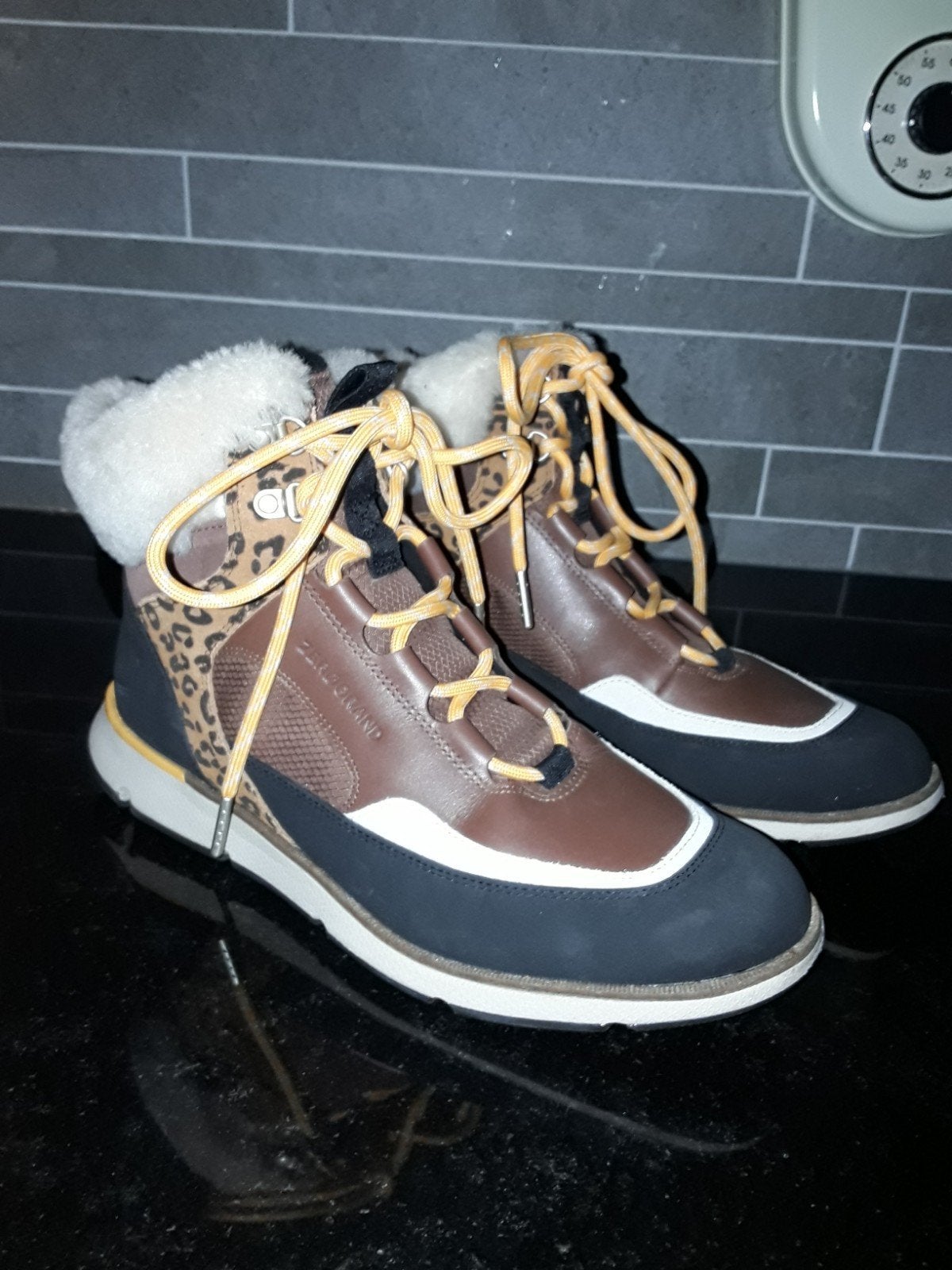 Cole Haan Zerogrand Hiker schoenen mt 39,5-40, Cole Haan, Ophalen of Verzenden, Zo goed als nieuw