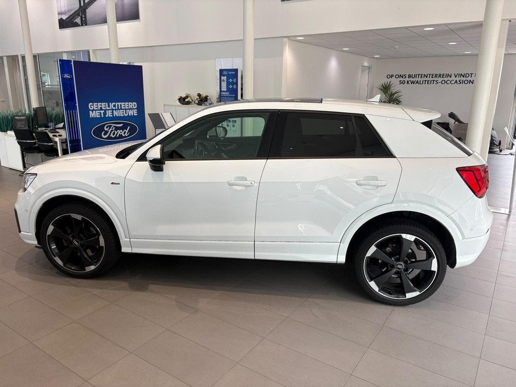 Audi Q2 1.4 TFSI CoD Sport Edition #1 PANORAMA DAK | CAMERA, 12 maanden, Gebruikt, 4 cilinders, Wit
