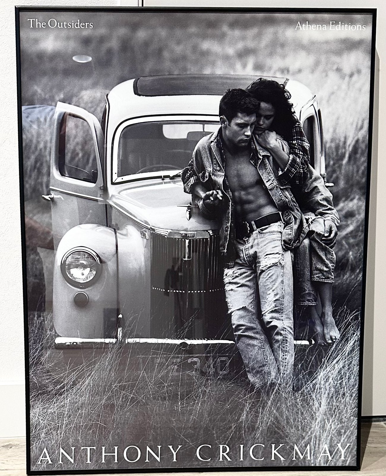 Anthony Crickmay 'The Outsiders' Athena Editions, Ophalen
