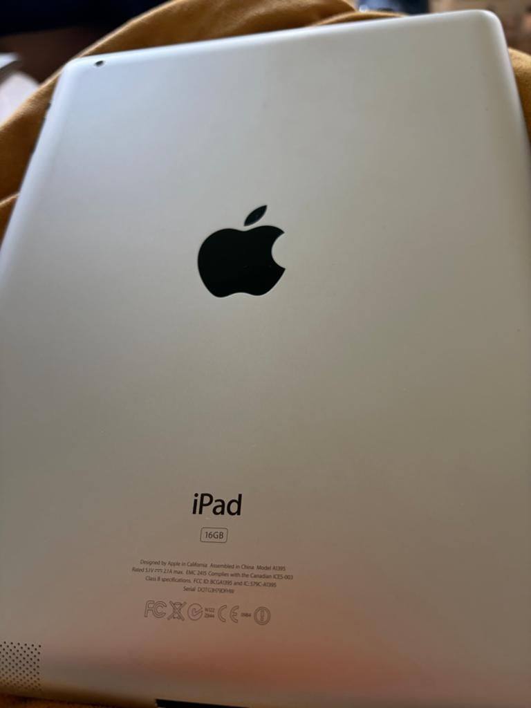 Apple iPad 2 16GB Wi-Fi Zilver - Goede staat, Computers en Software, Apple iPads, Gebruikt, Apple iPad, 16 GB, Wi-Fi
