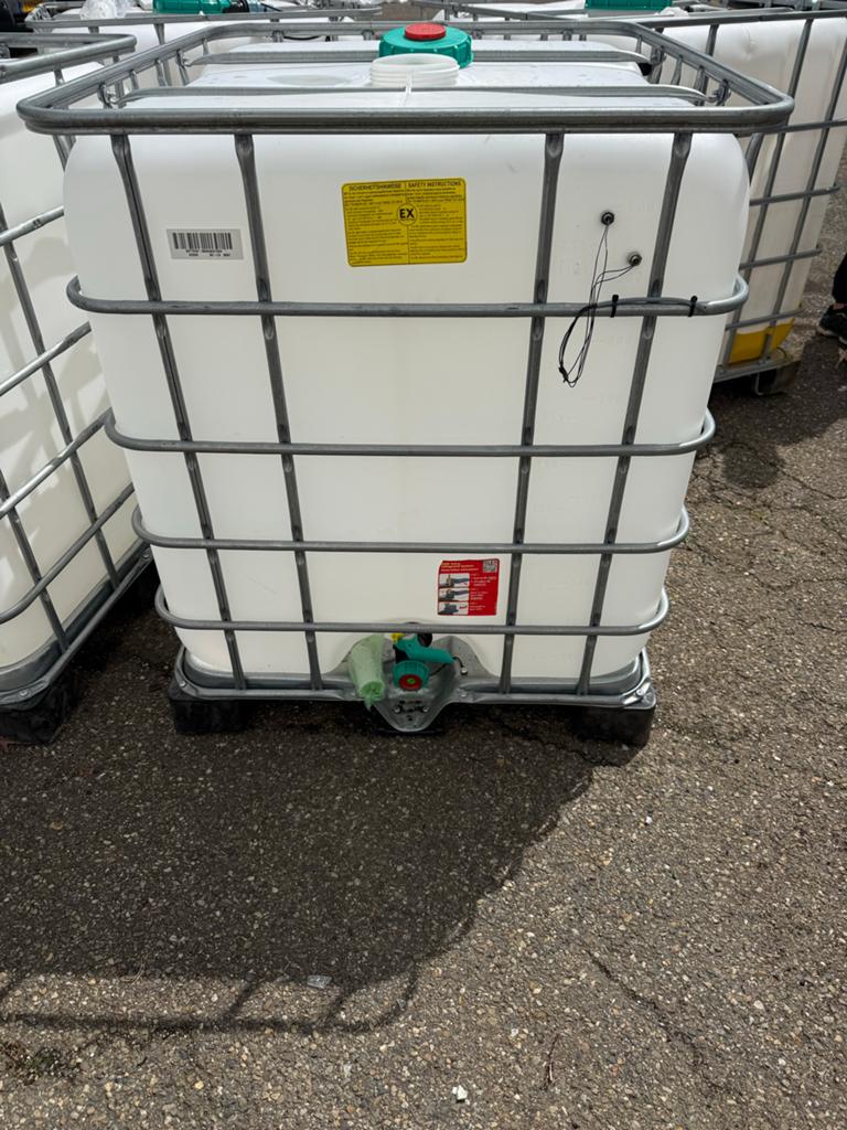2 Nieuwe 1000 Liter IBC Vaten, Ophalen, 100 cm of meer, 60 cm of meer, 50 cm of meer
