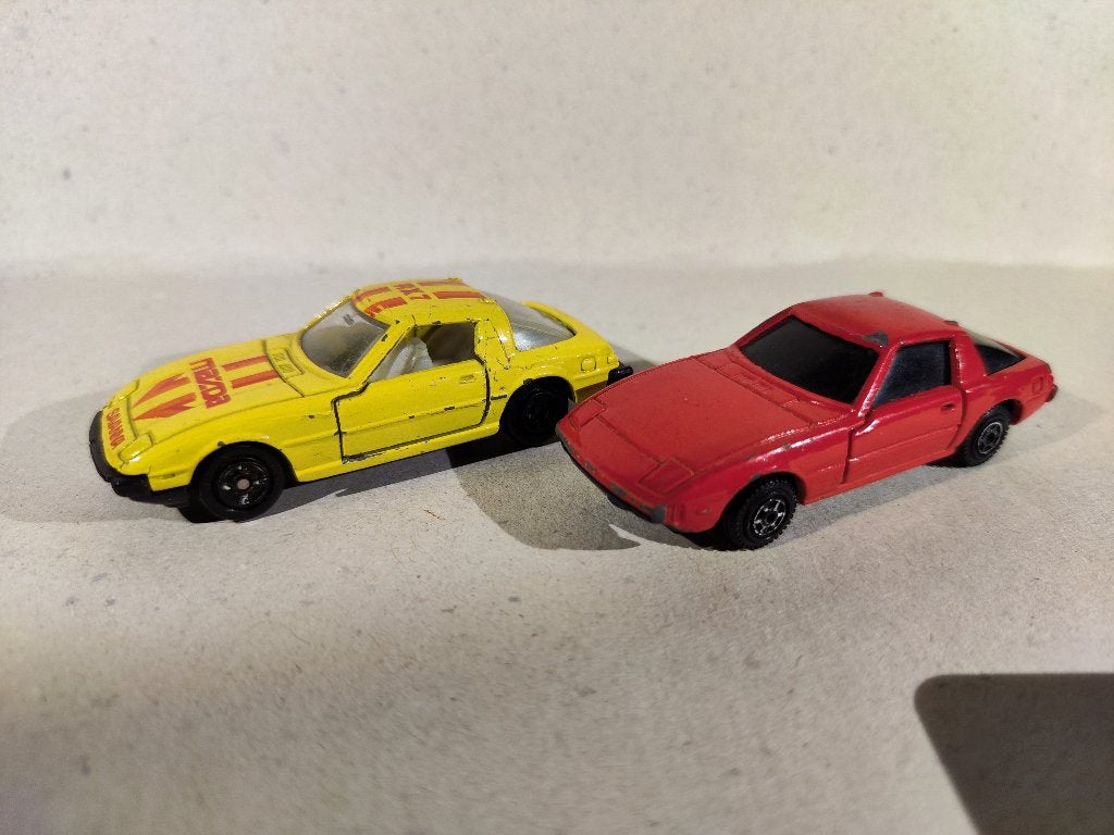 Noname Mazda RX-7 (2x), Ophalen of Verzenden, Gebruikt, Auto