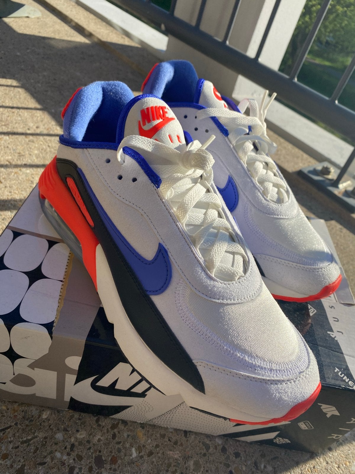Nike Air Max 2090 EOI - Maat 43 - Nieuw in doos, Ophalen of Verzenden, Nieuw, Wit, Sneakers of Gympen
