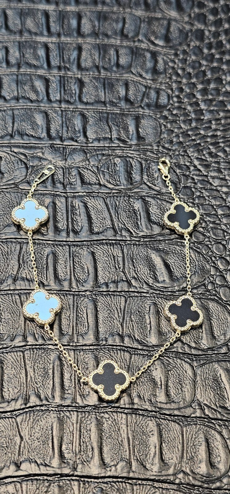 Prachtige 14k gouden armband zwarte clover, Ophalen of Verzenden, Nieuw, Goud, Goud