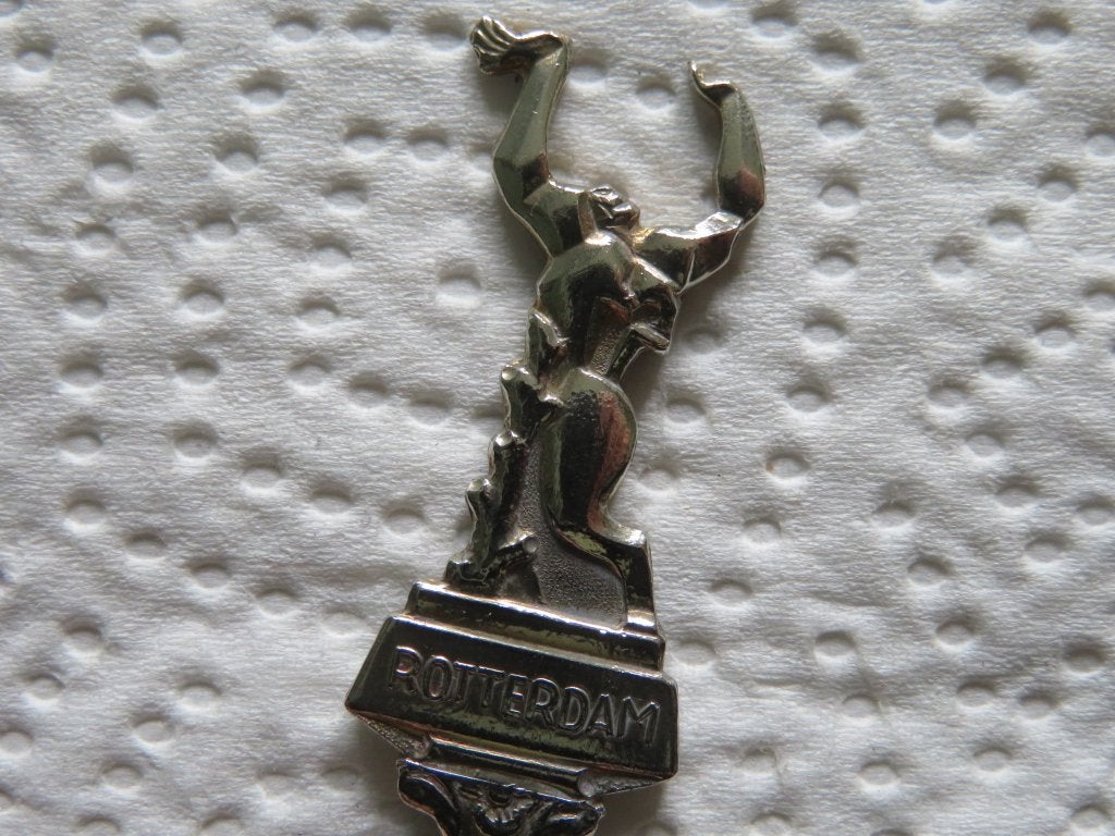 Lepeltje Beeld De Verwoeste Stad (Zadkine) te Rotterdam, Overige materialen, Verzilverd, Nieuw, Ophalen of Verzenden