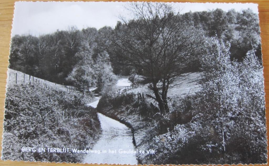 Berg en Terblijt - wandelweg in het Geuldal - 1968, Verzamelen, Verzenden, 1960 tot 1980, Gelopen, Limburg
