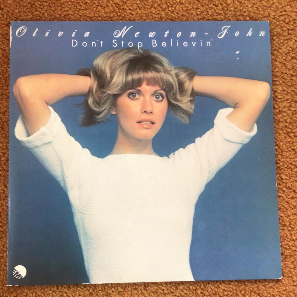 LP - Livia Newton John - don’t stop believin’, Ophalen of Verzenden