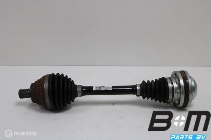 Aandrijfas linksvoor VW Passat B8 3Q0407271A, Gebruikt