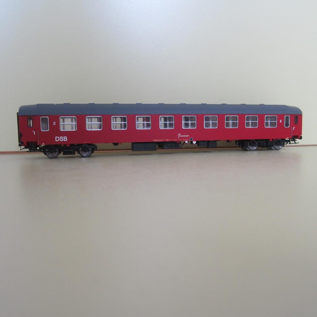 Heljan 6041 DSB-zitrijtuig 2e klas, Hobby en Vrije tijd, Modeltreinen | H0, Zo goed als nieuw, Wagon, Gelijkstroom, Overige merken