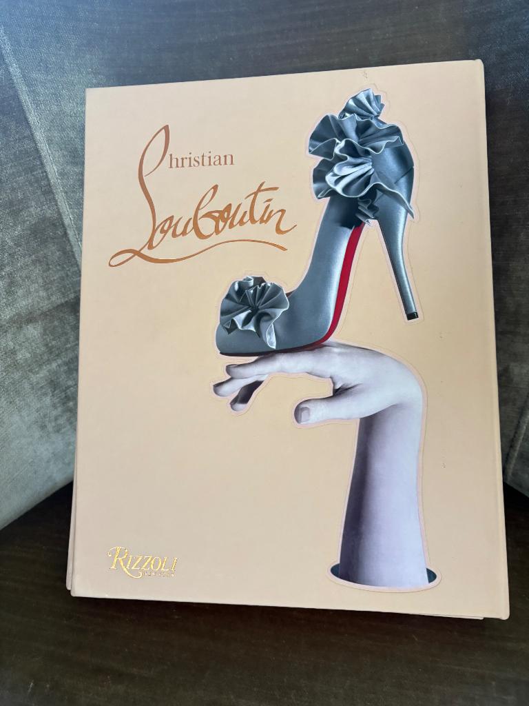 Tafelboek Christian Louboutin, Boeken, Ophalen of Verzenden, Zo goed als nieuw