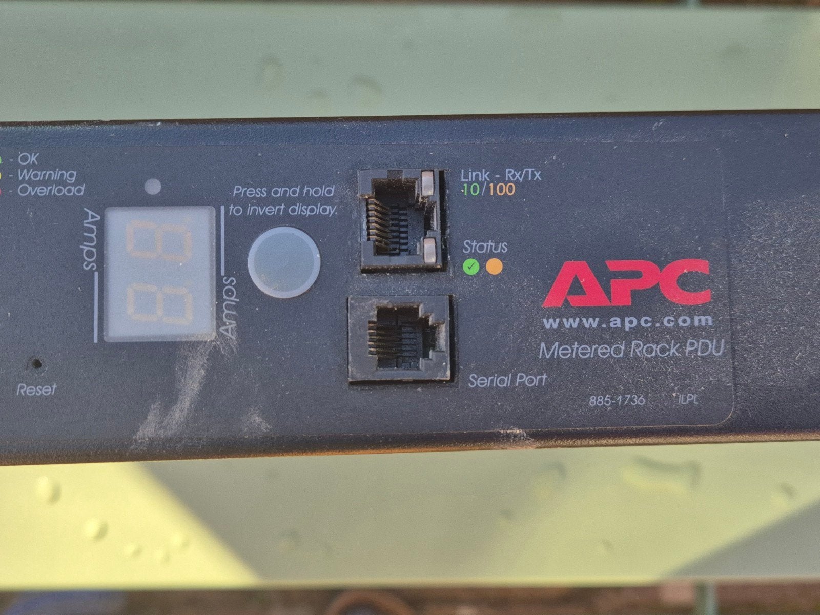 APC Metered Rack PDU met 24 stopcontacten, Ophalen, Gebruikt