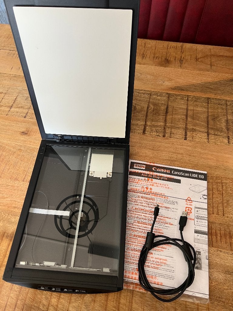 Cannon flatbed scanner Lide 110  gratis ophalen, Computers en Software, Ophalen, Zo goed als nieuw, Flatbedscanner, Canon