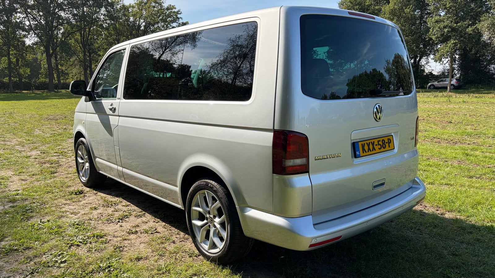 Volkswagen Multivan 2L 204pk 7 persoons BENZINE camperbus, Auto's, Voorwielaandrijving, Overige carrosserieën, 1984 cc, Handgeschakeld