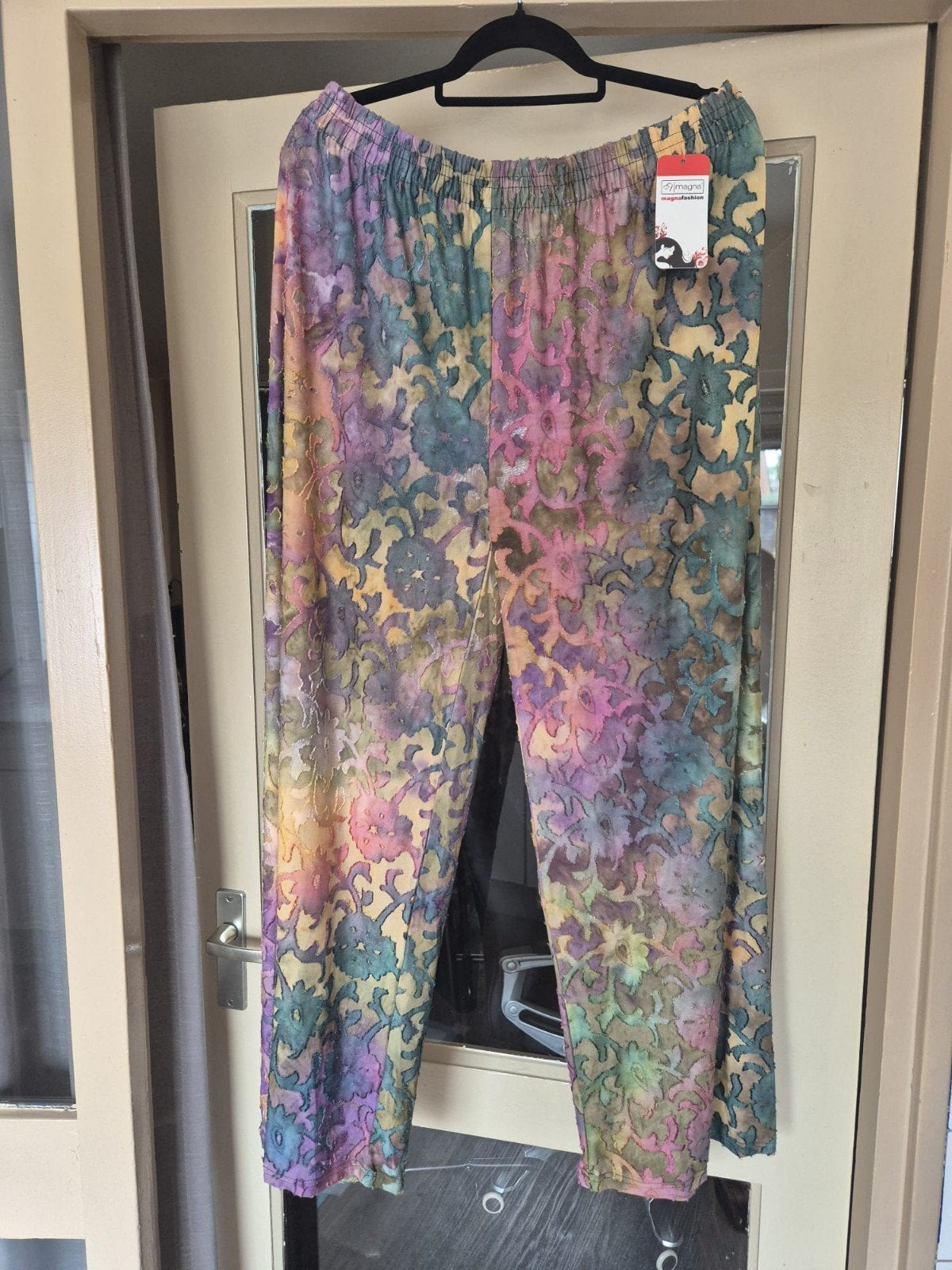 Magna broek, Kleding | Dames, Ophalen of Verzenden, Nieuw, Broek of Spijkerbroek