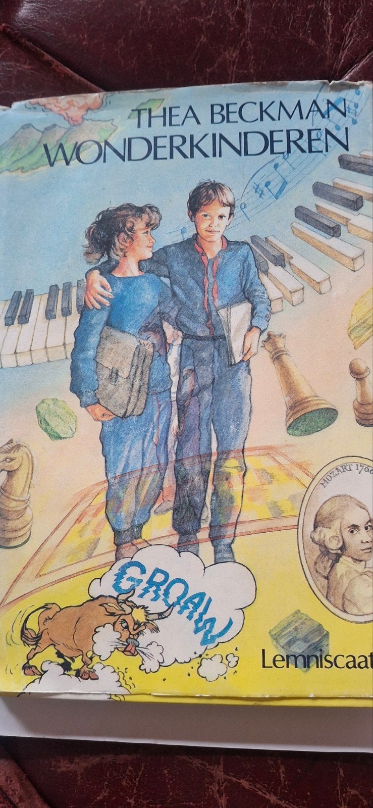 Thea Beckman - Wonderkinderen (Jeugdboek), Boeken, Ophalen of Verzenden, Gelezen, Thea Beckman, Fictie