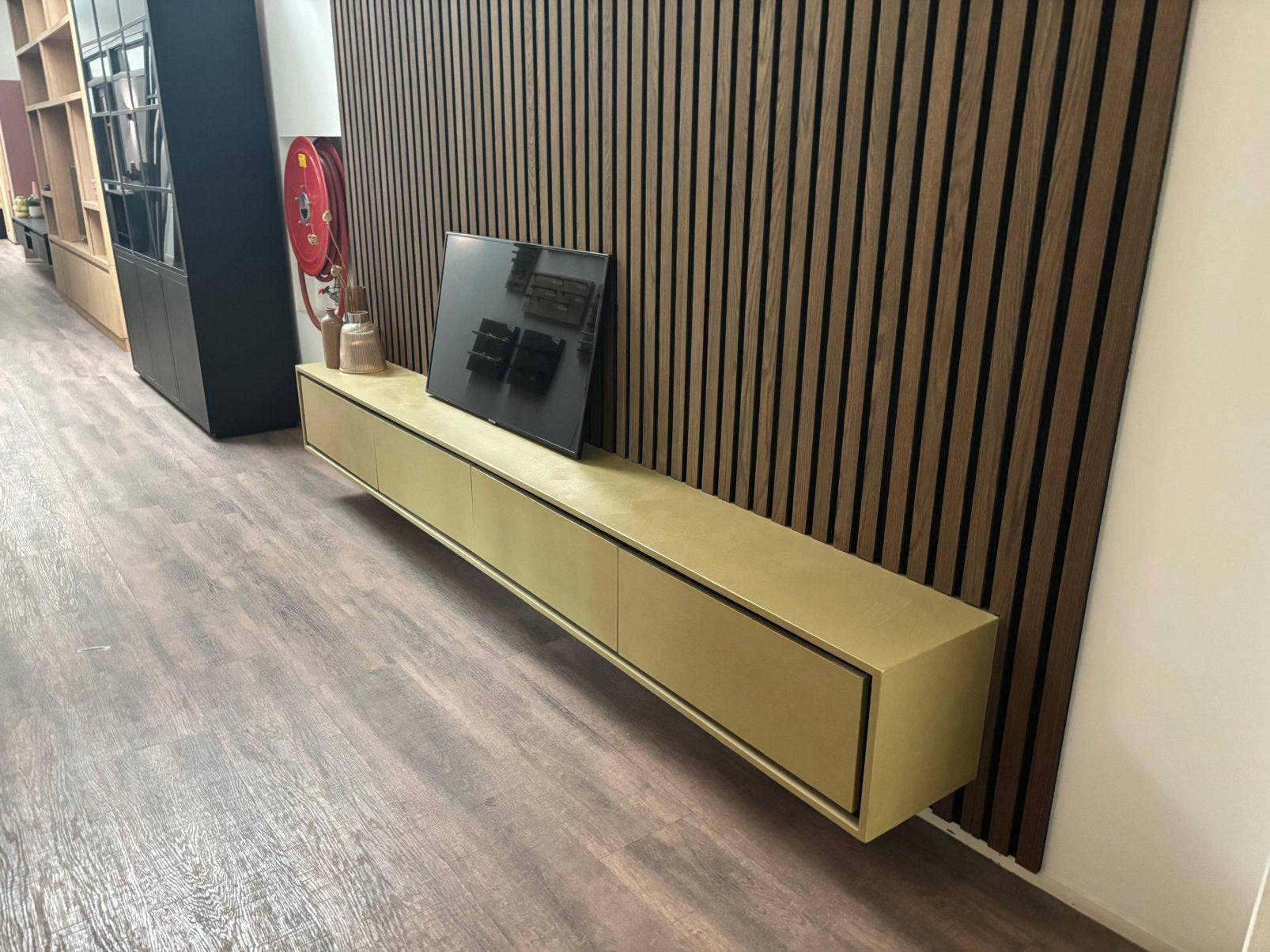 Tv meubel mdf goud/groen, Ophalen, Zo goed als nieuw, 200 cm of meer, Minder dan 100 cm