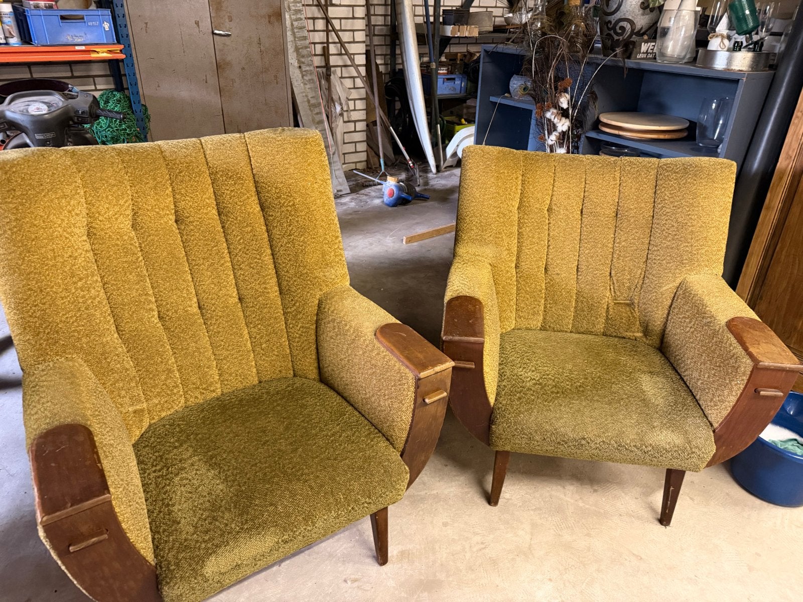 Vintage Fauteuils Jaren '60 met Uitschuifbaar Plankje (Set v, Huis en Inrichting, Ophalen, Gebruikt, Minder dan 75 cm, 75 tot 100 cm