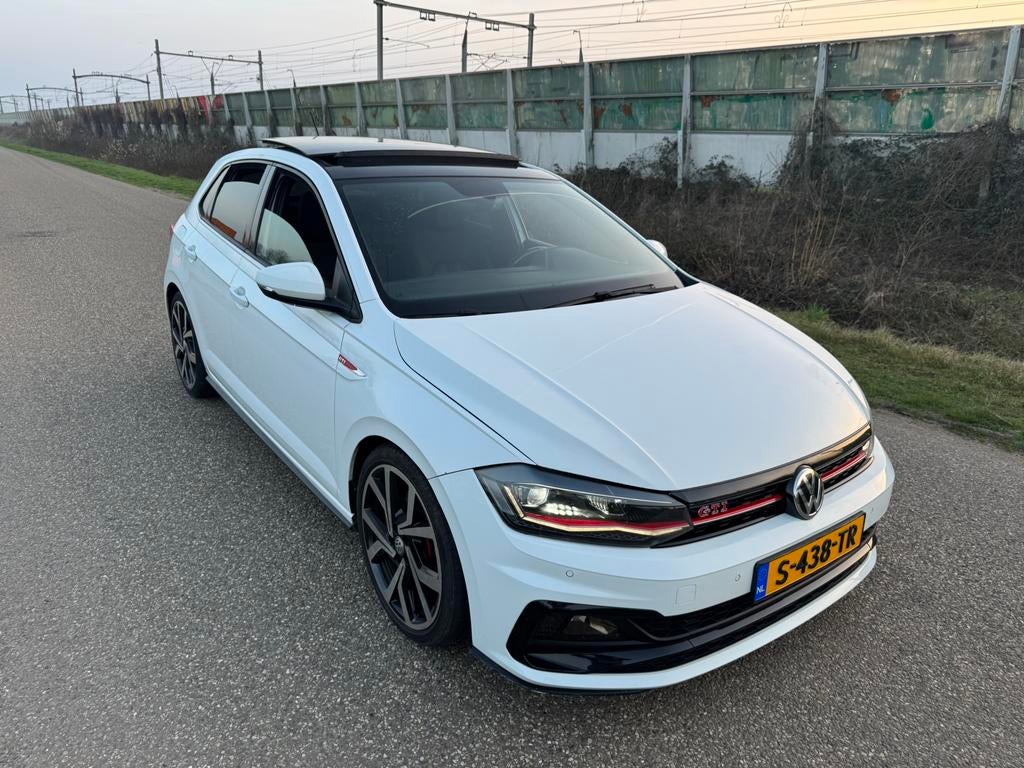 Volkswagen Polo 2.0 TSI 200pk 6-DSG 2019 Wit, 4 cilinders, 1984 cc, Wit, 1200 kg
