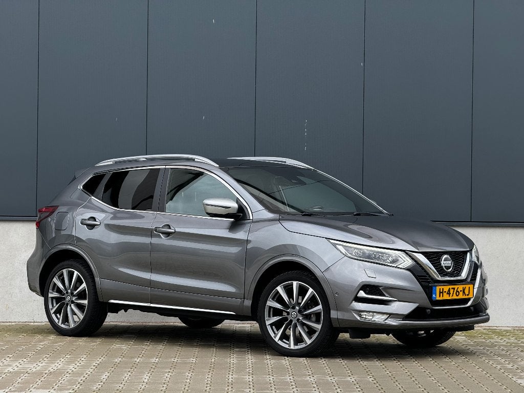 Nissan Qashqai 1.3 Tekna+ DIG-T 160pk Pano|Trekhaak|Carplay, Auto's, Nissan, Voorwielaandrijving, 687 kg, Leder, Handgeschakeld