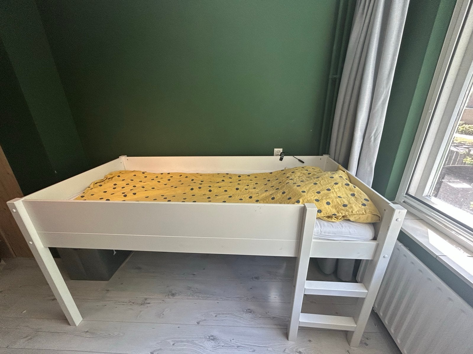 Halfhoogslaper wit, exclusief matras en lattenbodem, Ophalen, Gebruikt, 90 cm, Eenpersoons