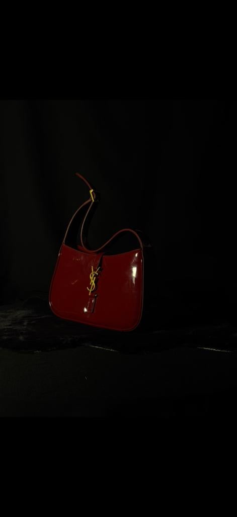 YSL Dames Tas – Stijlvolle Designer Handtas -Nieuwstaat, Ophalen of Verzenden, Zo goed als nieuw