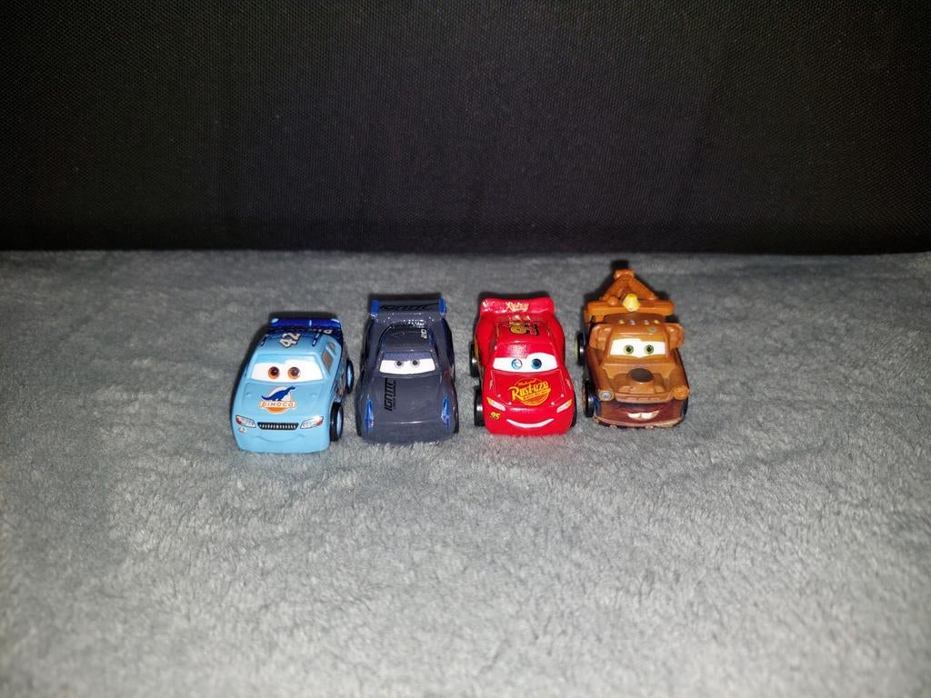 Disney Cars Mini Racers - Bliksem McQueen, Takel & meer, Kinderen en Baby's, Speelgoed | Speelgoedvoertuigen, Ophalen of Verzenden