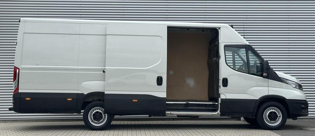 Iveco Daily 35S14V 2.3 410L L4H2 SUPER LANG, Gebruikt, Iveco, Wit, Bedrijf