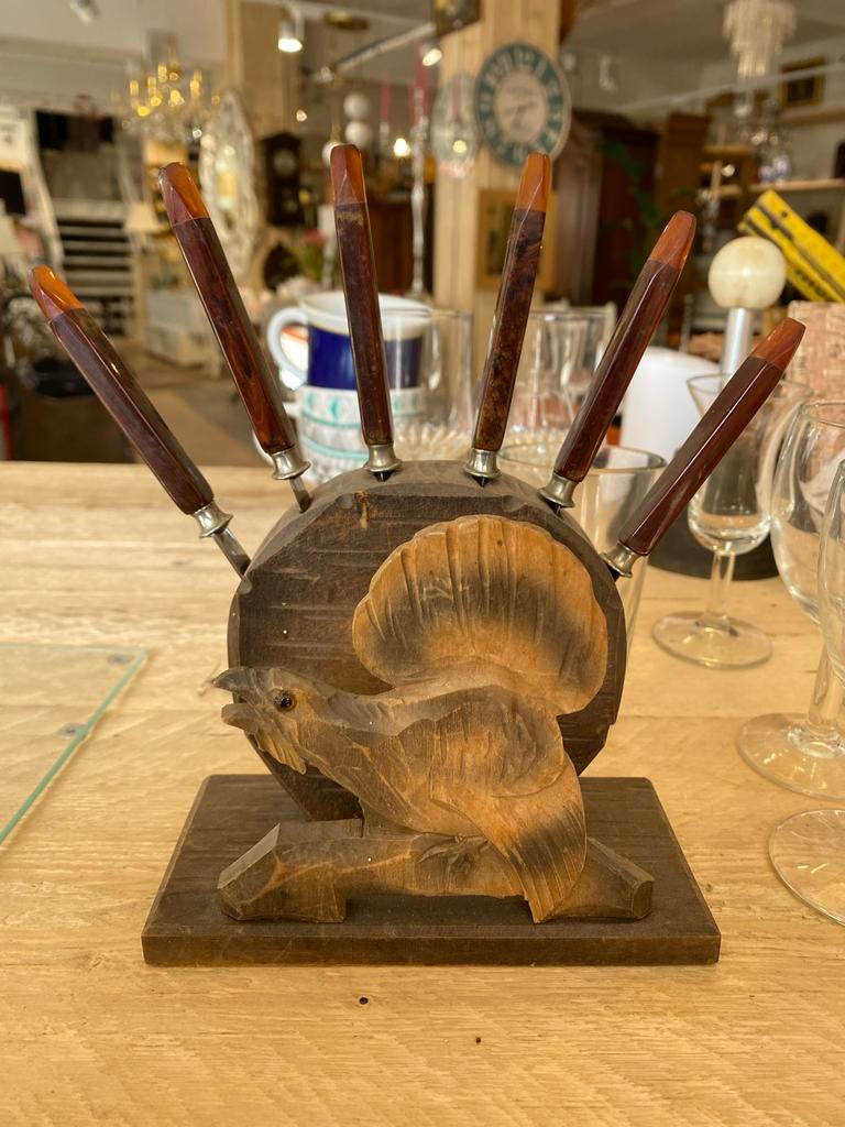 Vintage messenset in houten houder met haan, Ophalen