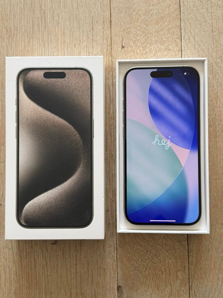 iPhone 15 Pro 128GB Natural Titanium, Telecommunicatie, Mobiele telefoons | Apple iPhone, Ophalen, 128 GB, Zo goed als nieuw, 87 %