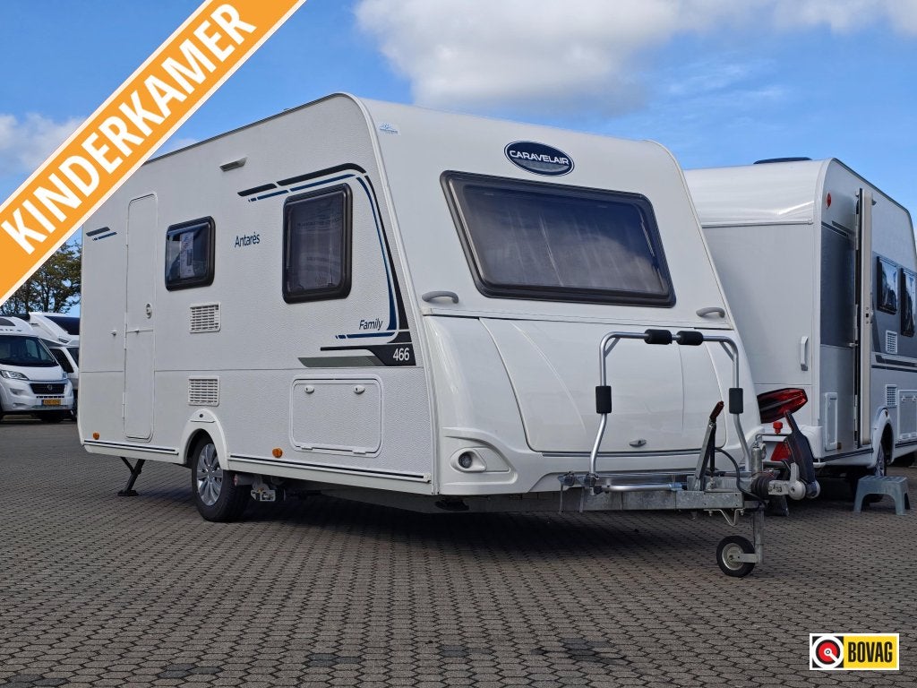 Caravelair Antares Family 466 Stapelbed Mover Voortent