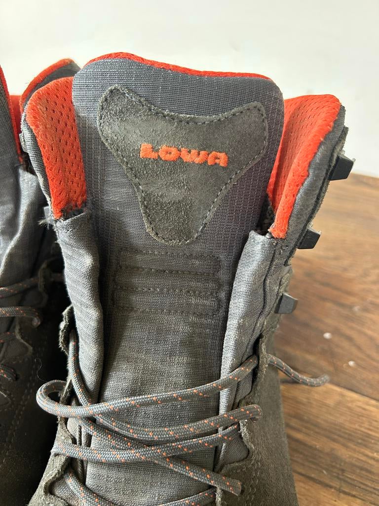 Lowa wandelschoenen - Zo goed als nieuw, Ophalen of Verzenden, Zo goed als nieuw, Schoenen