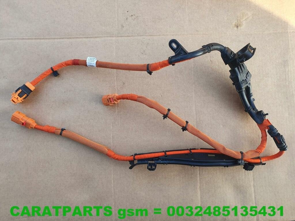 4KE971008Q E-TRON hoogvoltkabelboom E-Tron e tron e-tron, Info@fabrikant.eu, Fabrikantstraat 1
1000 AA  Amsterdam, NL, Ophalen of Verzenden