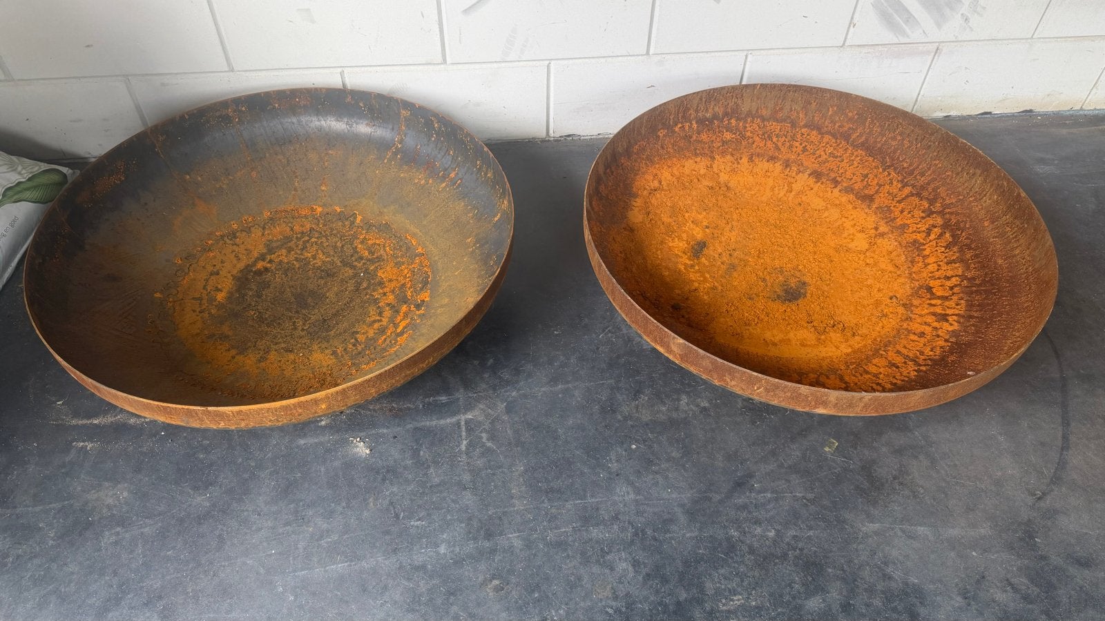 Vuurschaal cortent staal €100  Ø 80cm, 3mm dik nog een, Ophalen, Gebruikt, Vuurkorf