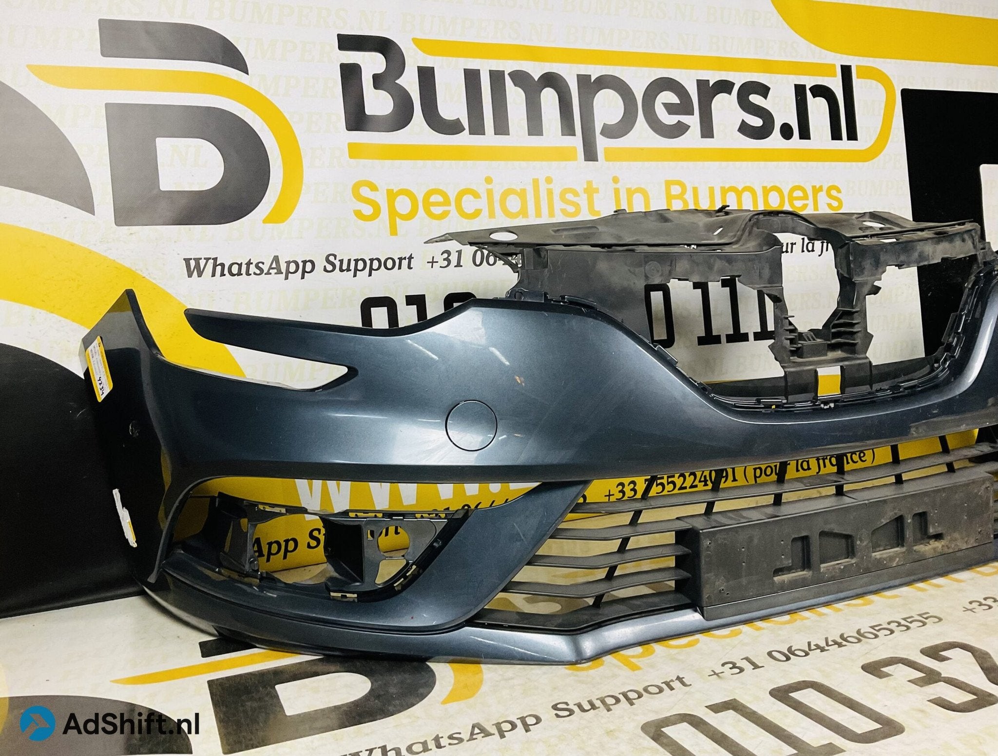BUMPER Renault Megane 2016-2021 2-F4-4234z, Auto-onderdelen, Bumper