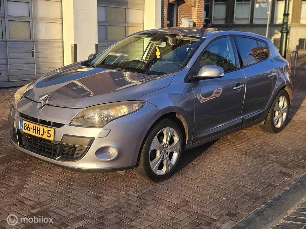 Renault Megane 1.6 Dynamique | APK | NAP | Keyless Entry |, Auto's, Gebruikt, 4 cilinders, Blauw, Bedrijf