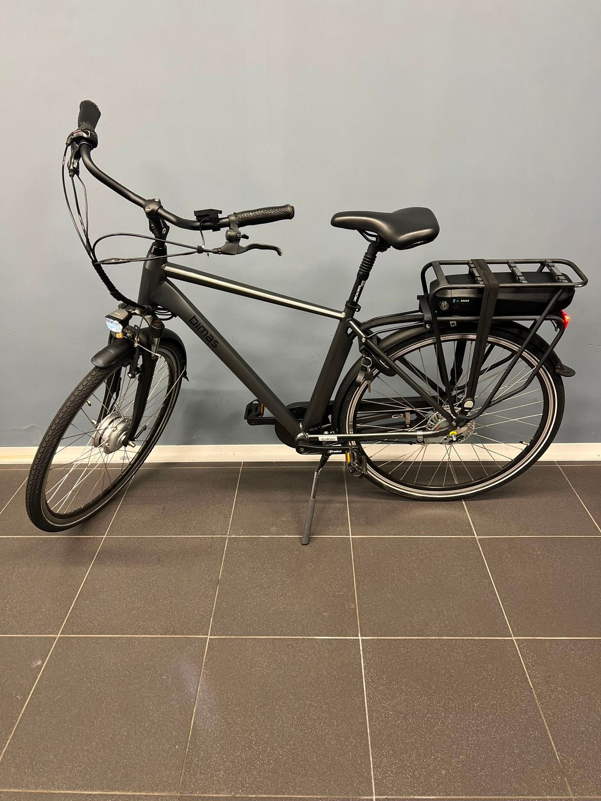 Te koop: Bimas E-City 3.0 elektrische herenfiets – 2 accu’s, 47 tot 51 cm, Ophalen, Zo goed als nieuw, Overige merken