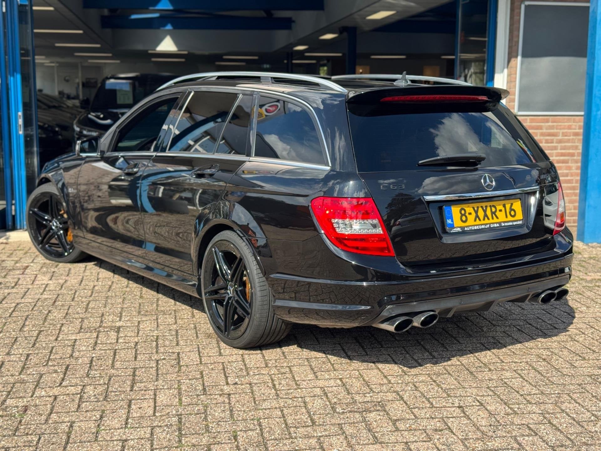 Mercedes-Benz C-klasse Estate AMG 63 2009 ZWART Youngtimer!, Auto's, Automaat, Dealer onderhouden, Achterwielaandrijving, Zwart