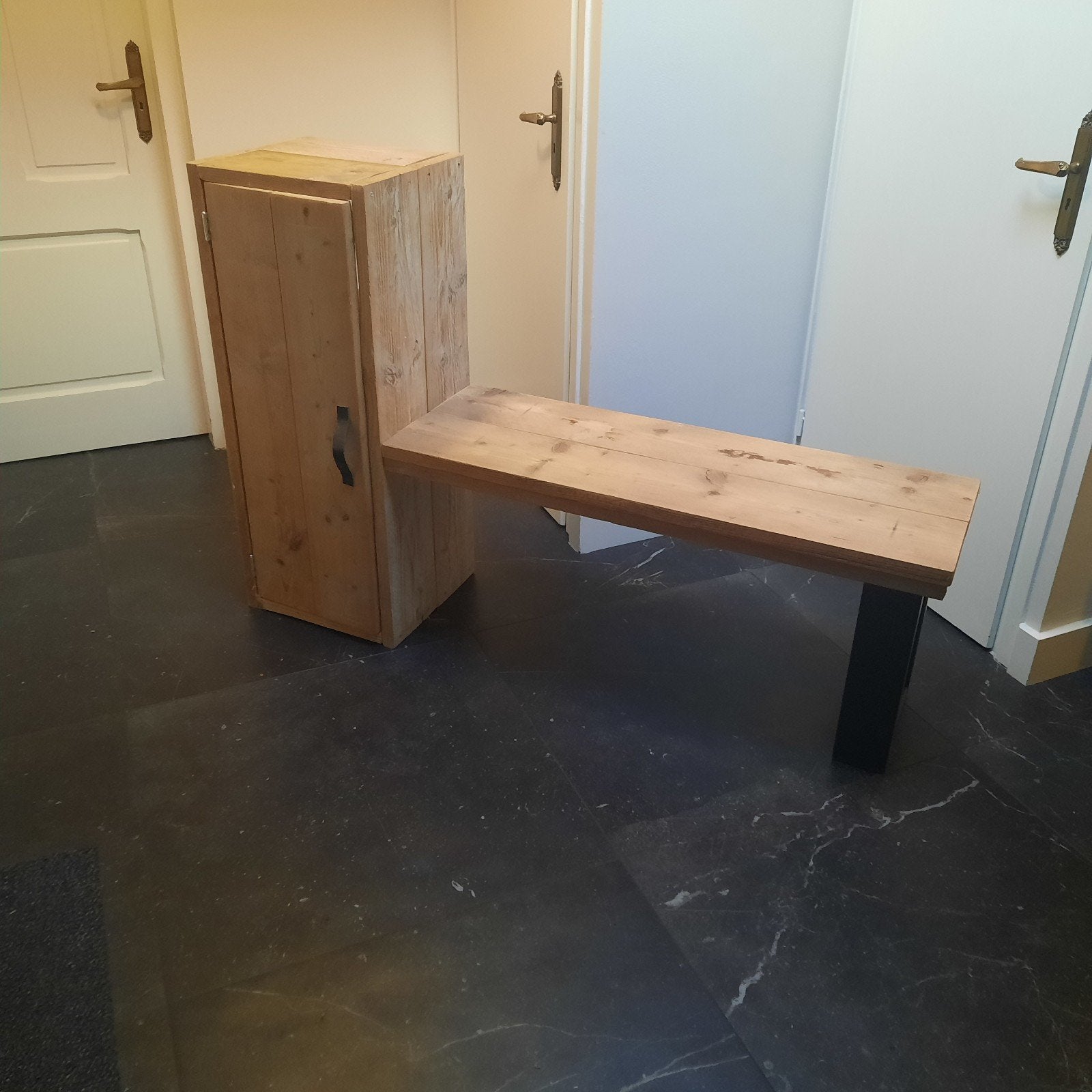 Houten kastje met bankje - Rustieke stijl, Ophalen