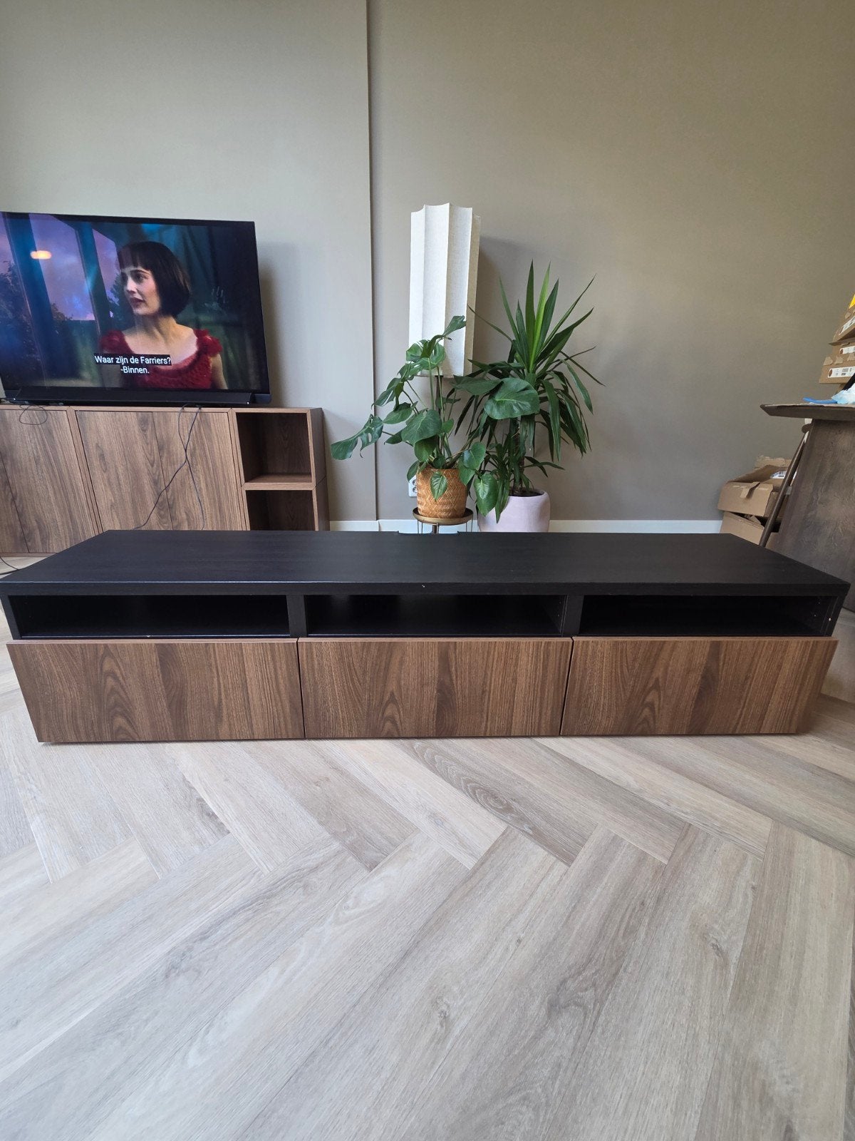 IKEA Besta TV meubel zwartbruin/bruin walnootpatroon, Ophalen